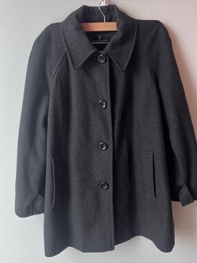 London Fog Wool Blend Coat Women’s Medium Black Classic Button Front